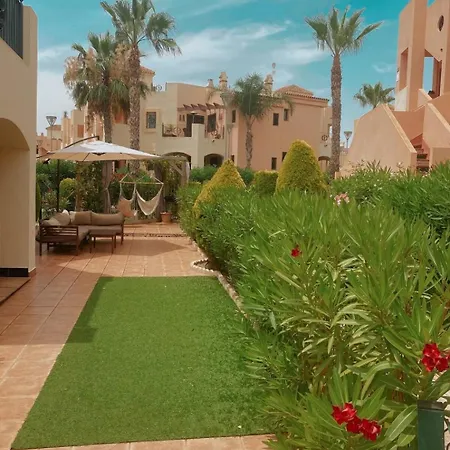 Punta Prima, Family Apartment, Pool, Near Torrevieja
