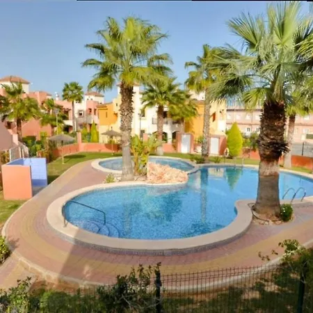 Punta Prima, Family Apartment, Pool, Near Apartment