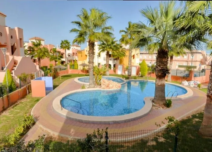 Punta Prima, Family Apartment, Pool, Near Apartman